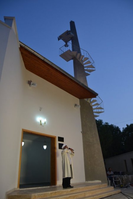 Baykan Ailesi, Fetih Cami'ni Yeniden Canlandırdı