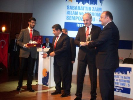 Bayraktar’dan çok katlı bina cevabı: Dar gelirlinin ihtiyacına cevap verilmeli