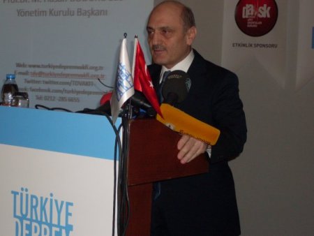 Bayraktar'dan Muhalefete: Kentsel Dönüşümü Rant İle Bağdaştırmak Haksızlık
