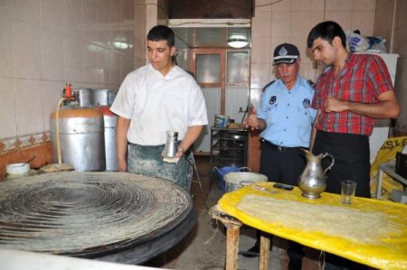 Bayram Öncesi, Üretim İmalathanelerinde Denetimler Arttı