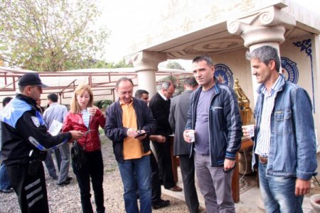 Bayram yolculuğuna 10 dakika salep molası