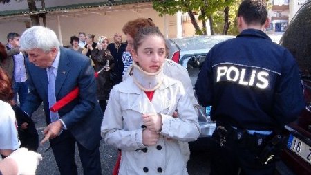 Bayrama giden çocuklar kaza yaptı: 8 yaralı