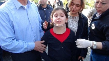 Bayrama giden çocuklar kaza yaptı: 8 yaralı