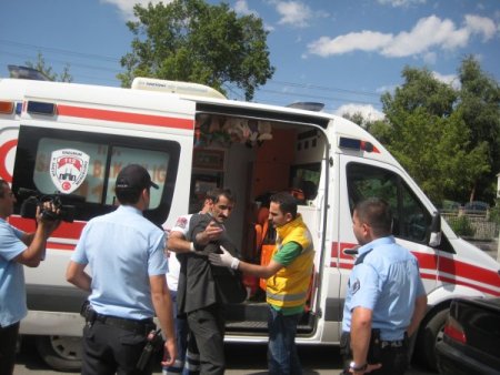 Bayram'da Sarhoş Oldu, Cadde Ortasında Sızdı