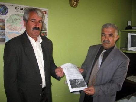 Bayramlaşmada Sigara İkram Edilmemesi İçin Beyanname Hazırladı