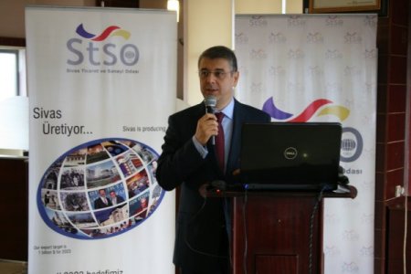 BBDK Üyesi Çağlar: Borçlanmak için uygun zaman