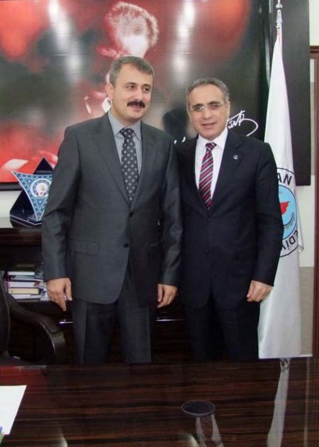 Bbp Genel Başkanı Topçu: Türkiye Cumhuriyeti Başbakanının Ulu Orta Her Yerde Yuhalanması Bizim Töremizde Yok