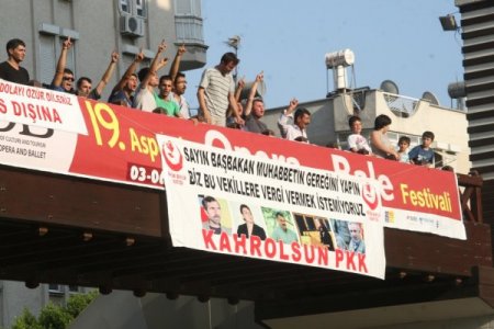 BBP'den, Antalya'da terör örgütüne karşı eylem