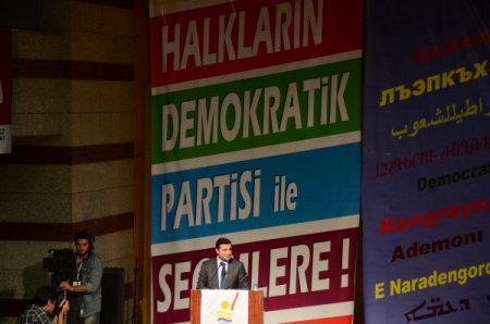 BDP, açlık grevinden sonuç almak için komisyon çalışmalarını askıya alıyor