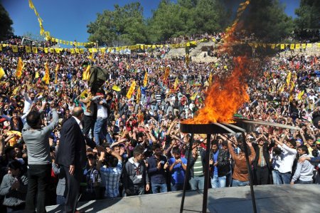 BDP Antalya’da^, Nevruz’u kutladı