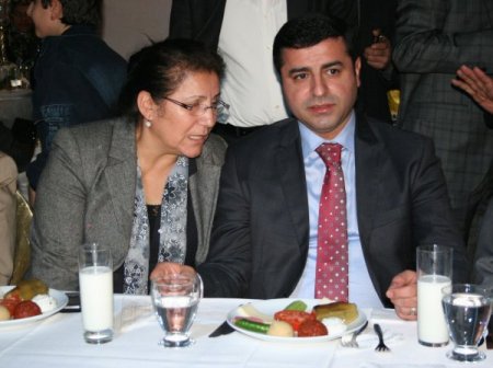 Bdp Genel Başkanı Selahattin Demirtaş: Öldürdükçe Çoğalan Halkız Biz