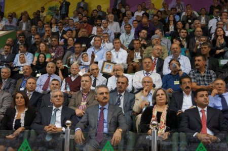 BDP Genel Başkanlığı'na Demirtaş yeniden seçildi