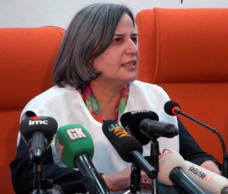 BDP milletvekilleri dönüşümsüz açlık grevine başladıklarını açıkladı