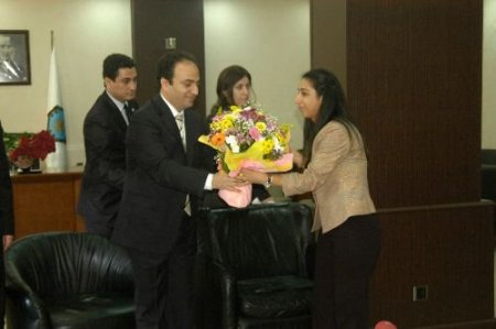 Bdp'li Belediye Başkanları, Koltuklarını Kadınlara Devretti