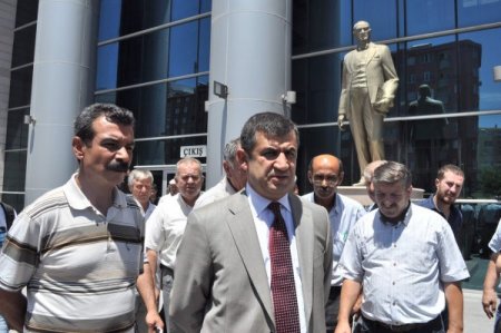 Bdp'li Kurt'tan Demirtaş Ve Zana'nın Sözlerine Destek