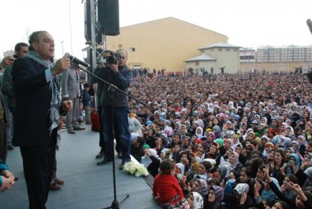 Bdp’li Sakık: Kürtler Ve Türkler Çanakkale’de Yan Yana Yatıyor
