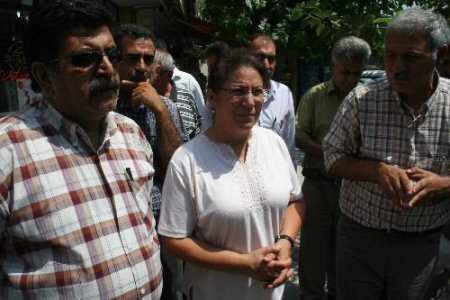 Bdp'liler İzmer'e Gelcek Olan Ahmet Türk Ve Aysel Tuğluk'u Konvoyla Karşılayacak