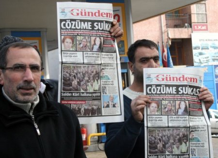 BDP'liler Paris cinayetlerini protesto etti