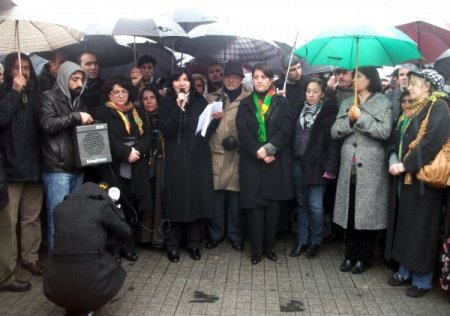 Bdp’lilerden Kck Protestosu