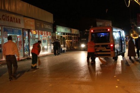 BDP'lilerin Bursa'daki yürüyüşünde çıkan olaylar kontrol altına alındı