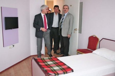 Bebekleri hasta olan anneler, devlet misafirhanesinde ücretsiz kalacak