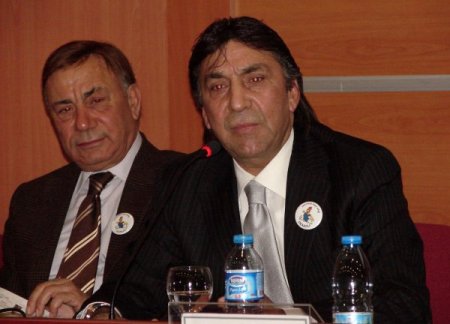 ‘Bedavacı mafya taraftarlar, spor kulüplerini tehdit ediyor’