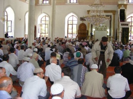 Bediüzzaman Said-i Nursi'nin Vefat Yıl Dönümünde Mevlit Okutuldu