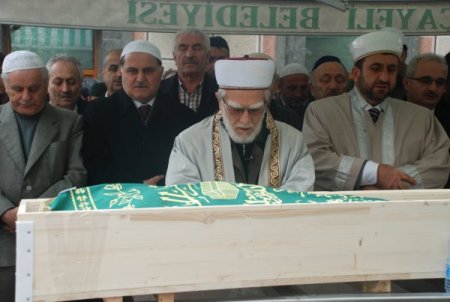 Bediüzzaman'ın talebesi Dehri Yusuf Hoca dualarla ebediyete uğurlandı