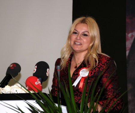 Bekdemir: Üniversitemizde her şey hayırsever işadamları tarafından oluşturuldu