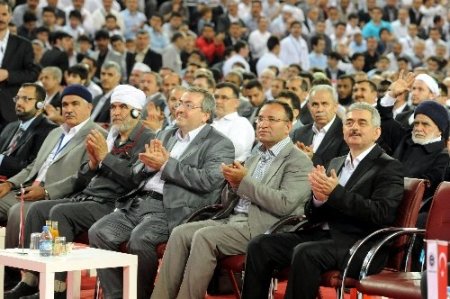 Bekir Bozdağ: Hizbullah adını 'hizbüşşeytan' olarak değiştirsin