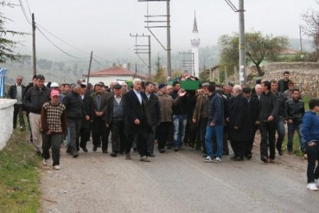 Belçika’da 937 gün morgda tutulan Aygün kardeşler toprağa verildi