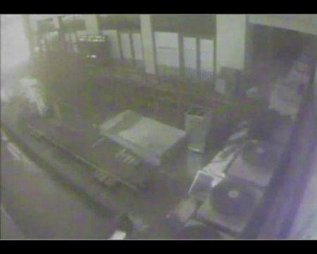 Belçikalı öğrencinin düşme anı güvenlik kamerasında