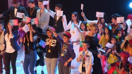 Belçika’nın Renkleri’nde üç farklı dil tek bir duygu