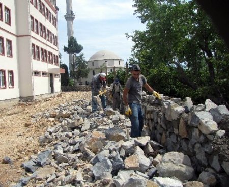 Belediye Başkanı Arpacıoğlu, çalışmaları yerinde inceledi