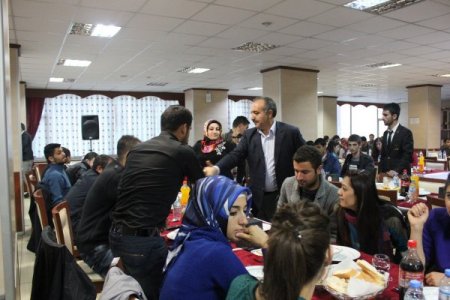 Belediye Başkanı Arslan, üniversite öğrenci temsilcileriyle buluştu