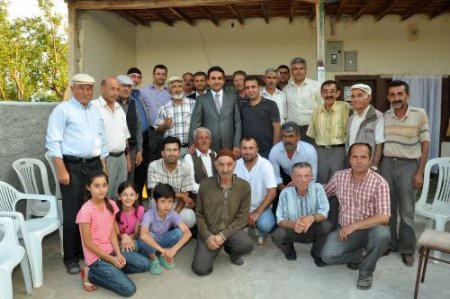 Belediye Başkanı Bahçeci, Mahalle Halkının Sorunlarını Dinledi