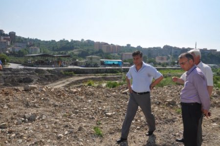 Belediye Başkanı Çimenoğlu, Köprü İnşaatını İnceledi