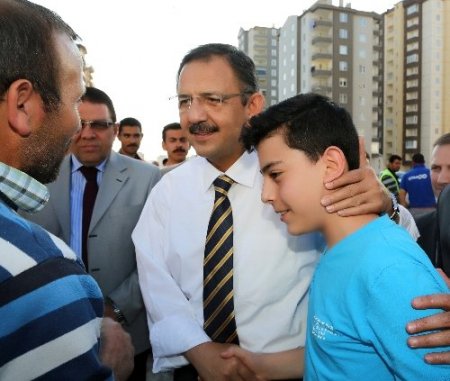 Belediye Başkanı Özhaseki’ye vatandaşlardan yoğun ilgi