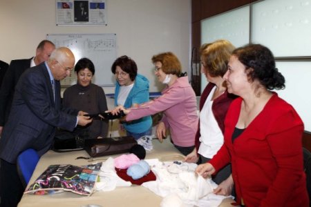 Belediye Başkanı Yaşar, meslek kurslarını ziyaret etti