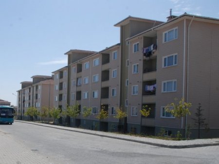 Belediye borcunu ödemedi, TOKİ konutlarının doğalgazı kesildi