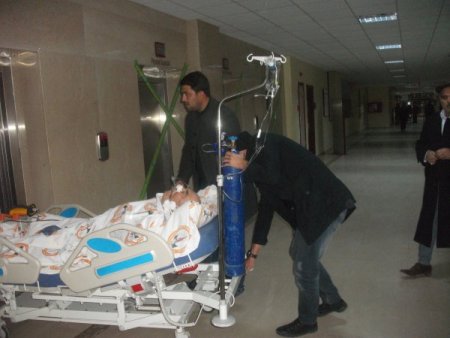 Belediye hastanenin 19 asansörünü mühürledi, yüzlerce kişi iki asansöre kaldı