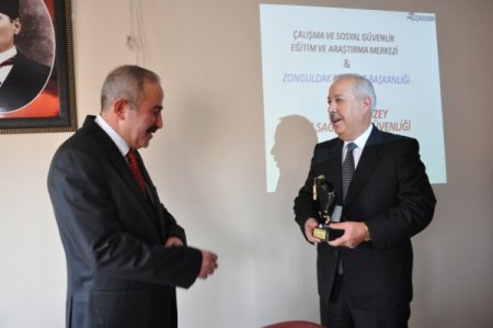 Belediye işçisine işçi sağlığı ve güvenliği semineri