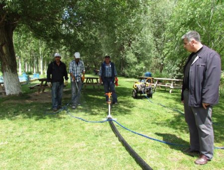 Belediye Keneye Karşı Park Alanlarını İlaçladı