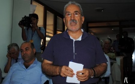 Belediye Meclisi üyesi Sönmez görevi bıraktı