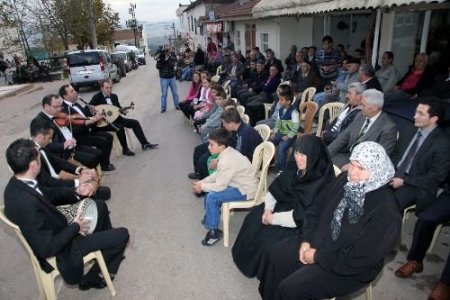 Belediye Orkestrası Köylerde Konser Veriyor