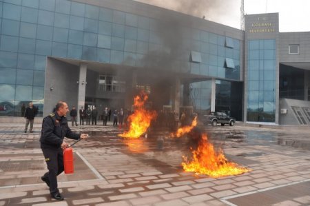Belediye personeline yangın eğitimi