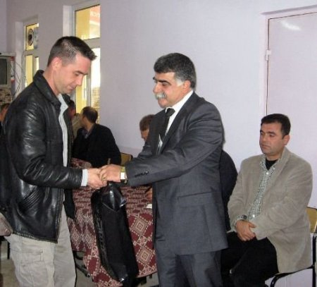 Belediyedeki Hırsızlık Zanlılarını Yakalayan Polisler Ödüllendirildi
