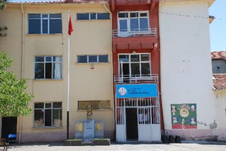 Belediyeden Kepez İlköğretim Okulu'na Arsa Bağışı