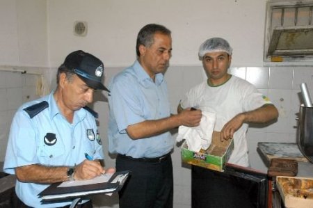 Belediyeden Tatlı İmalathanelerine Ramazan Denetimi