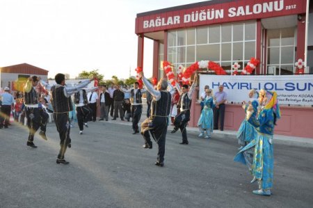 Belediyenin yaptırdığı düğün salonu hizmete girdi